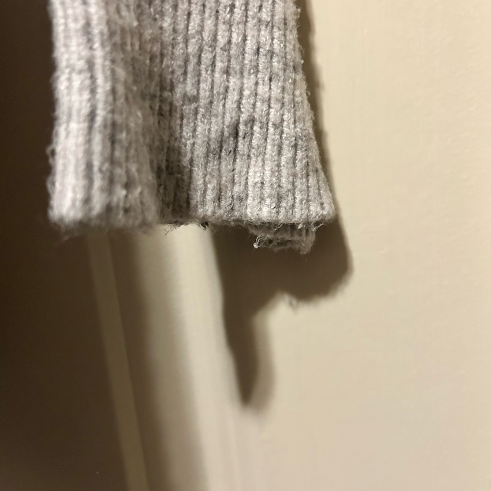 RD Style Light Gray Ribbed Sweater - Picture 3 of 4